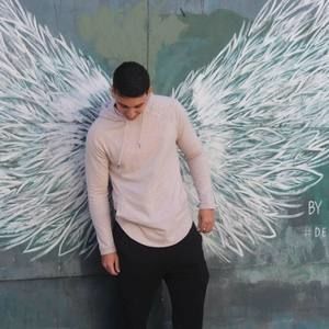 Meet your Posher, André